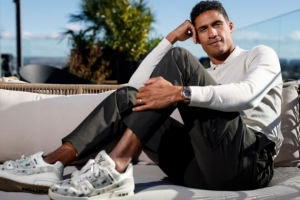 瓦拉內(nèi)：當(dāng)今中衛(wèi)又壯又快腳下也好，但防守的藝術(shù)有點(diǎn)丟失了