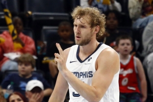 予取予求！蘭代爾9中8拿到21分6板 得分賽季新高