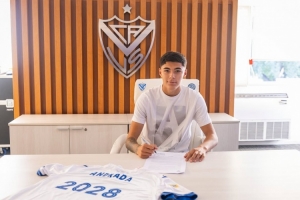 阿媒：拜仁球探考察18歲阿根廷中場安德拉達(dá)，解約金1400萬歐