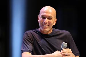 法國(guó)足協(xié)主席談齊達(dá)內(nèi)接班德尚：并非制造懸念，不想干擾球隊(duì)備戰(zhàn)