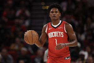 阿門(mén)·湯普森：面對(duì)防守時(shí)我必須敢于出手中投或拋投 我一直在練