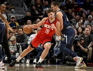 媒體人：火龍焦點對決&約基奇完爆申京 或許讓烏度卡更信任謝潑德