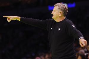 芬奇談被逆轉(zhuǎn)：最后我們完全亂了陣腳 執(zhí)行力糟糕沒(méi)能保持專(zhuān)注