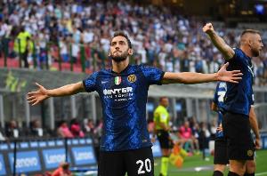 意媒：國米圣誕節(jié)前將與恰20經(jīng)紀(jì)人會(huì)面，雙方商討降薪續(xù)約至2028