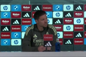 阿隆索：米利唐和阿森西奧都踢過邊后衛(wèi) 庫爾圖瓦是球隊(duì)支柱