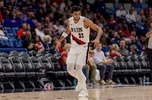 外線開炮！卡馬拉側(cè)翼空位三分命中 開拓者反超勇士