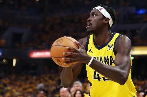 大舉反擊！西亞卡姆三分穿針 步行者轟出14-0迅速迫近比分