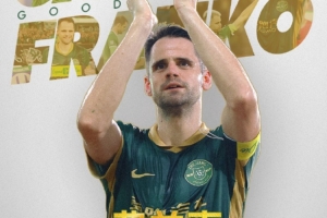 浙江隊官方：今天中超末輪比賽結束后，將為弗蘭克舉行告別儀式