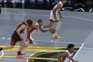 喝涼水都塞牙！公牛落后40多分 吉迪又被凱沙·約翰遜無意肘到