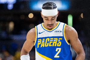 無力回天！內(nèi)姆哈德20中11空砍32分8助 得分生涯新高