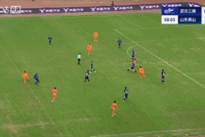 你追我趕！瓦科推射破門本場(chǎng)雙響，賽季27球再次追平法比奧！