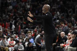 Shams：比盧普斯對(duì)非法賭博的指控拒不認(rèn)罪 將開(kāi)啟6-12個(gè)月的訴訟