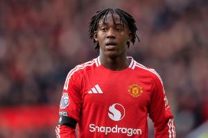 全市場：那不勒斯尋找安古伊薩的替代者，目標(biāo)是梅努和阿塔