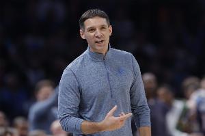 三分也爆真沒(méi)法玩了！雷霆今日三分37投23中 命中率62.2%