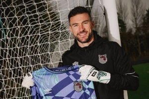 官方：英乙球隊格林斯比緊急租借37歲門將奧唐納，租期7天