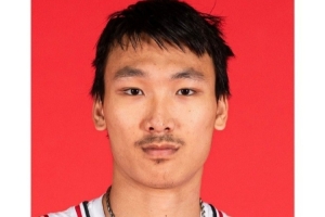 淡厚然首發(fā)出場18分鐘得11分4板1助1帽 西雅圖大學(xué)戰(zhàn)勝斯坦福大學(xué)