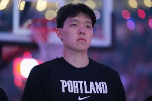 何時迎NBA杯首秀？楊瀚森目前3場小組賽均遭DNP 球隊2勝1負(fù)