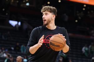 奶一口！阿德爾曼：申京的比賽賞心悅目 他是NBA最出色的球員之一