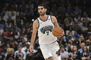 關(guān)鍵球！阿爾達(dá)馬空切接球上籃打中 灰熊獲得2分優(yōu)勢(shì)