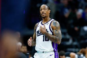 德羅贊：這場勝利意義重大 這能給球隊一次積極的推動