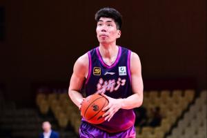 17罰16中！余嘉豪西乙生涯之夜 25分鐘0投籃16分 時(shí)間&得分均新高