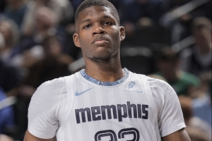 今天差點(diǎn)意思但躺贏！灰熊新秀科沃德11中3僅得9分2板1助