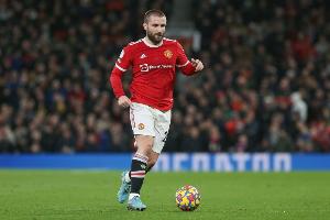 曼晚：阿莫林不該讓盧克·肖踢左翼衛(wèi)，會(huì)增加球員受傷的風(fēng)險(xiǎn)