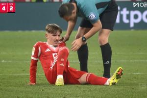 望無大礙！卡爾疑似受傷無法堅持被換下，杰克遜替補登場