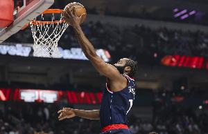 解說：哈登燃燒自己到了無法想象的程度 什么數(shù)字都依然顯得蒼白