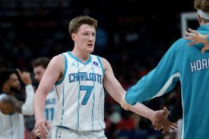 多名球員傷退！克尼佩爾：令人沮喪 我們只能繼續(xù)全力以赴