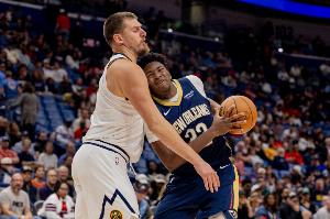 你也要爭(zhēng)最佳新秀？奎因過(guò)去三場(chǎng)：場(chǎng)均23.3分8.3籃板6.0助攻