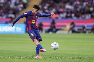 記者：佩德里可能隨隊(duì)前往倫敦，順便和隊(duì)友一起過23歲生日