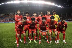 重慶銅梁龍官方：下賽季球衣配色確定為主場(chǎng)-重慶紅，客場(chǎng)-冰雪白