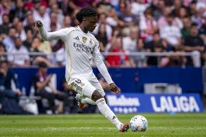 阿斯：瓊阿梅尼因傷缺陣，卡馬文加需成為皇馬中場的“定海神針”