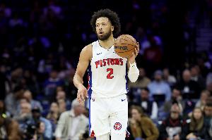 高效全能！康寧漢姆半場7中5拿到15分4板7助1斷1帽