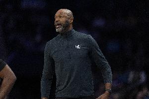 魔術(shù)官方:主教練莫斯利因生病退賽 本場比賽回歸成疑