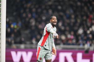 輸在門將?評論員：索默單手撲救但沒撲好 邁尼昂成功迷惑恰20