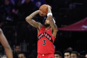 16年榜眼！英格拉姆半場(chǎng)拿到7分4板 生涯得分破萬