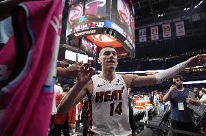 復(fù)出在即！希羅有望在明天主場(chǎng)對(duì)陣獨(dú)行俠時(shí)迎來賽季首秀