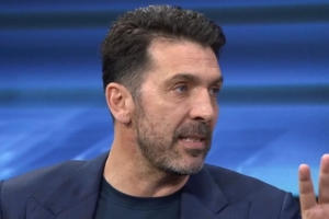 布馮：阿萊格里的風(fēng)格展現(xiàn)得淋漓盡致，他給米蘭的印記顯而易見