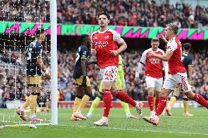 內(nèi)維爾：賴斯無法替代 阿森納應(yīng)該贏得英超+兩三年內(nèi)贏得歐冠