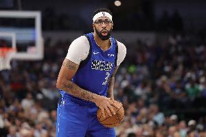 明日獨(dú)行俠戰(zhàn)熱火 戴維斯升級(jí)為小概率出戰(zhàn) 此前已連續(xù)缺席13場(chǎng)