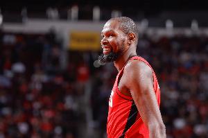 KD將因家事缺席！火記：這超越了籃球的范疇 他從不會(huì)無故缺席