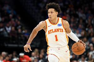 展翅高飛！鷹王杰倫·約翰遜突破迎著迪亞巴特單臂劈扣