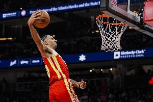 開場火熱！里薩謝切入暴扣&底角三分打停黃蜂