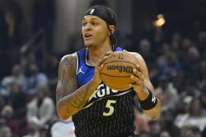 觸底反彈！班凱羅半場10中7砍下16分5助 正負值+24