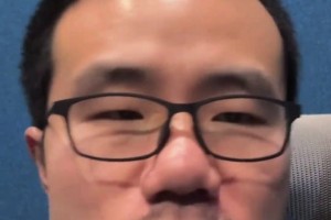 ??徐靜雨：很意外今天勇士贏了馬刺，庫里超強發(fā)揮幫勇士止血