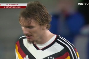 巴庫(kù)直塞禁區(qū)助攻！沃爾特馬德破門雙響！德國(guó)2-0領(lǐng)先盧森堡！