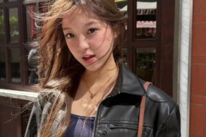 年輕漂亮！疑似拜合拉木女友，看比賽&評論區(qū)互動