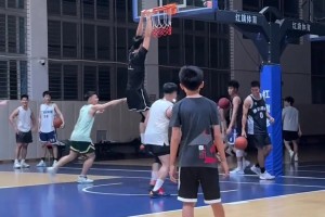 恢復(fù)得不錯(cuò)??！崔永熙傷后實(shí)戰(zhàn)首次完成飛身隔扣~